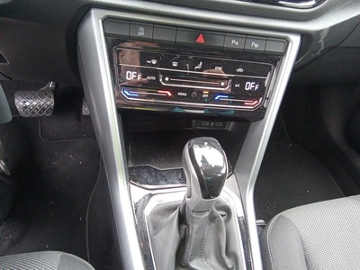 Volkswagen T-Roc Life 1.5 TSI 110 kW (150 CV) DSG 12 Volkswagen T-Roc Life 1.5 TSI 110 kW (150 CV) DSG 12