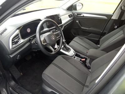 Volkswagen T-Roc Life 1.5 TSI 110 kW (150 CV) DSG 7 Volkswagen T-Roc Life 1.5 TSI 110 kW (150 CV) DSG 7