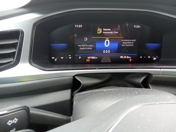 Volkswagen T-Roc Life 1.5 TSI 110 kW (150 CV) DSG Vehículo usado en Madrid Volkswagen T-Roc Life 1.5 TSI 110 kW (150 CV) DSG Vehículo usado en Madrid