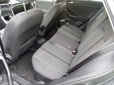 Volkswagen T-Roc Life 1.5 TSI 110 kW (150 CV) DSG 9 Volkswagen T-Roc Life 1.5 TSI 110 kW (150 CV) DSG 9