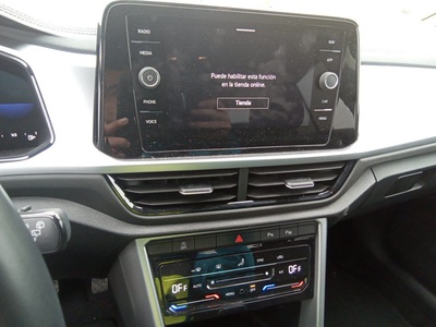 Volkswagen T-Roc Life 1.5 TSI 110 kW (150 CV) DSG 11 Volkswagen T-Roc Life 1.5 TSI 110 kW (150 CV) DSG 11