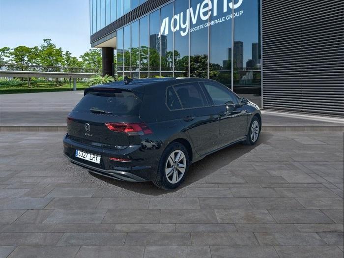 Volkswagen Golf Life 1.5 eTSI 110 kW (150 CV) DSG Vehículo usado en Madrid Volkswagen Golf Life 1.5 eTSI 110 kW (150 CV) DSG Vehículo usado en Madrid