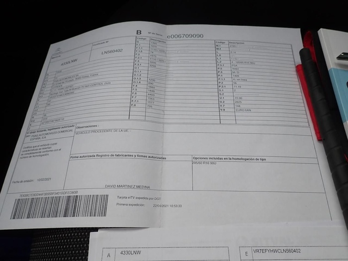 Citroen Berlingo Furgon BlueHDi 75 Talla M Control 56 kW (76 CV) Vehículo usado en Madrid Citroen Berlingo Furgon BlueHDi 75 Talla M Control 56 kW (76 CV) Vehículo usado en Madrid