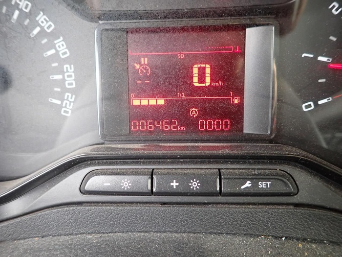 Citroen Berlingo Furgon BlueHDi 75 Talla M Control 56 kW (76 CV) Vehículo usado en Madrid Citroen Berlingo Furgon BlueHDi 75 Talla M Control 56 kW (76 CV) Vehículo usado en Madrid