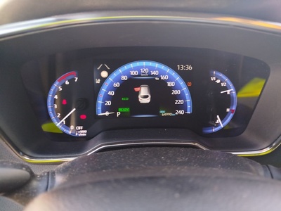 Toyota Corolla Touring Sports 125H Active Tech E-CVT 90 kW (122 CV) 11 Toyota Corolla Touring Sports 125H Active Tech E-CVT 90 kW (122 CV) 11