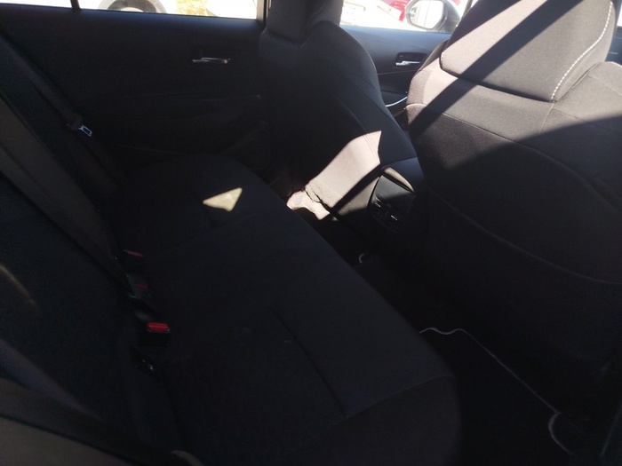 Toyota Corolla Touring Sports 125H Active Tech E-CVT 90 kW (122 CV) Vehículo usado en Madrid Toyota Corolla Touring Sports 125H Active Tech E-CVT 90 kW (122 CV) Vehículo usado en Madrid