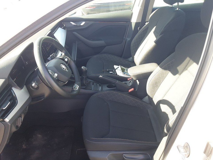 Skoda Scala 1.0 TSI Emotion 70 kW (95 CV) Vehículo usado en Madrid Skoda Scala 1.0 TSI Emotion 70 kW (95 CV) Vehículo usado en Madrid