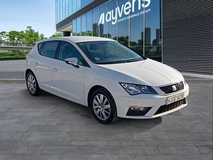 SEAT León 1.6 TDI S&S Reference 85 kW (115 CV) Vehículo usado en Madrid SEAT León 1.6 TDI S&S Reference 85 kW (115 CV) Vehículo usado en Madrid