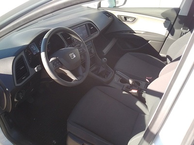 SEAT León 1.6 TDI S&S Reference 85 kW (115 CV) 7 SEAT León 1.6 TDI S&S Reference 85 kW (115 CV) 7