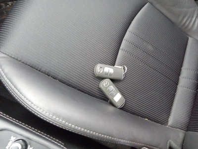 Mazda CX-3 2.0 G Zenith 2WD 89 kW (121 CV) 12 Mazda CX-3 2.0 G Zenith 2WD 89 kW (121 CV) 12