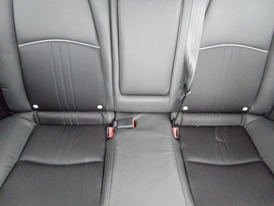 Mazda CX-3 2.0 G Zenith 2WD 89 kW (121 CV) 9 Mazda CX-3 2.0 G Zenith 2WD 89 kW (121 CV) 9