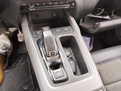 Citroen C5 Aircross BlueHdi 130 S&S Feel EAT8 96 kW (131 CV) 13 Citroen C5 Aircross BlueHdi 130 S&S Feel EAT8 96 kW (131 CV) 13