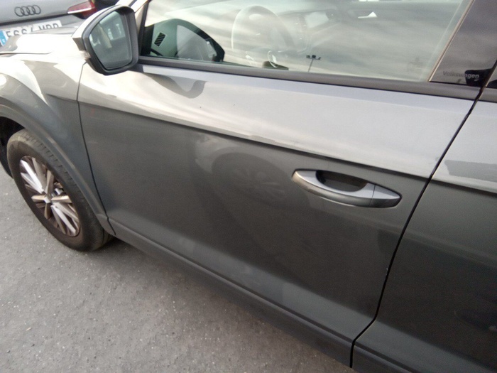 Volkswagen T-Roc Edition 2.0 TDI 85 kW (115 CV) Vehículo usado en Madrid Volkswagen T-Roc Edition 2.0 TDI 85 kW (115 CV) Vehículo usado en Madrid