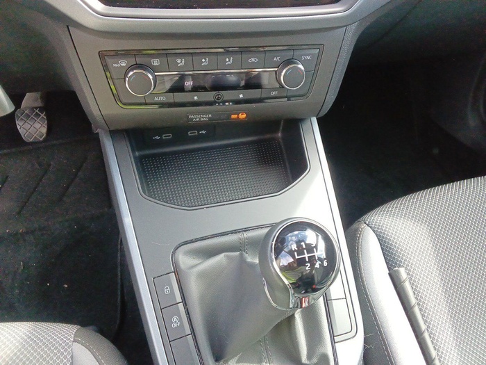 SEAT Arona 1.0 TSI Style Go2 81 kW (110 CV) Vehículo usado en Madrid SEAT Arona 1.0 TSI Style Go2 81 kW (110 CV) Vehículo usado en Madrid