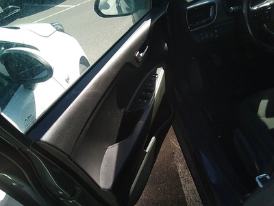 Kia Stonic 1.0 T-GDi MHEV Drive iMT 88 kW (120 CV) 15 Kia Stonic 1.0 T-GDi MHEV Drive iMT 88 kW (120 CV) 15