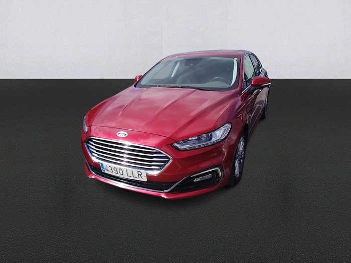 Ford Mondeo 2.0 TDCI Titanium PowerShift 110 kW (150 CV) Vehículo usado en Madrid Ford Mondeo 2.0 TDCI Titanium PowerShift 110 kW (150 CV) Vehículo usado en Madrid