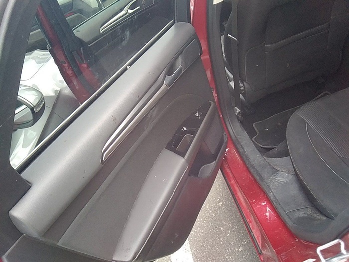 Ford Mondeo 2.0 TDCI Titanium PowerShift 110 kW (150 CV) Vehículo usado en Madrid Ford Mondeo 2.0 TDCI Titanium PowerShift 110 kW (150 CV) Vehículo usado en Madrid