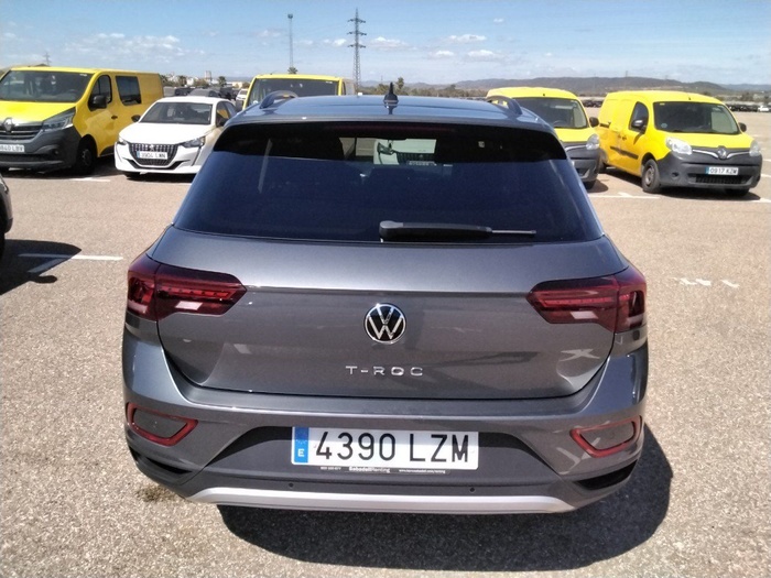 Volkswagen T-Roc Life 1.5 TSI 110 kW (150 CV) DSG Vehículo usado en Madrid Volkswagen T-Roc Life 1.5 TSI 110 kW (150 CV) DSG Vehículo usado en Madrid