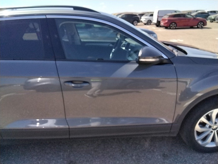 Volkswagen T-Roc Life 1.5 TSI 110 kW (150 CV) DSG Vehículo usado en Madrid Volkswagen T-Roc Life 1.5 TSI 110 kW (150 CV) DSG Vehículo usado en Madrid