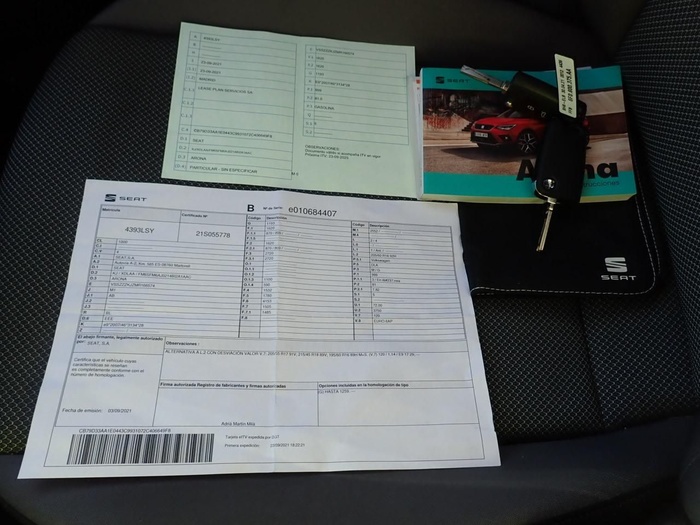SEAT Arona 1.0 TSI Style Go2 81 kW (110 CV) Vehículo usado en Madrid SEAT Arona 1.0 TSI Style Go2 81 kW (110 CV) Vehículo usado en Madrid