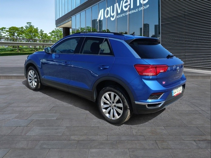 Volkswagen T-Roc Advance 1.0 TSI 85 kW (115 CV) Vehículo usado en Madrid Volkswagen T-Roc Advance 1.0 TSI 85 kW (115 CV) Vehículo usado en Madrid