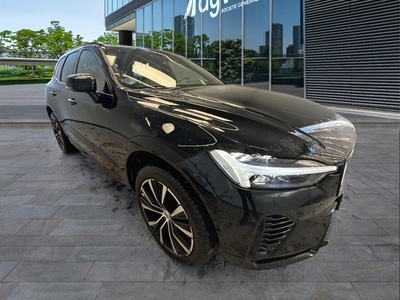 Volvo XC60 T6 Recharge Ultimate Dark AWD Auto 257 kW (350 CV) 3 Volvo XC60 T6 Recharge Ultimate Dark AWD Auto 257 kW (350 CV) 3