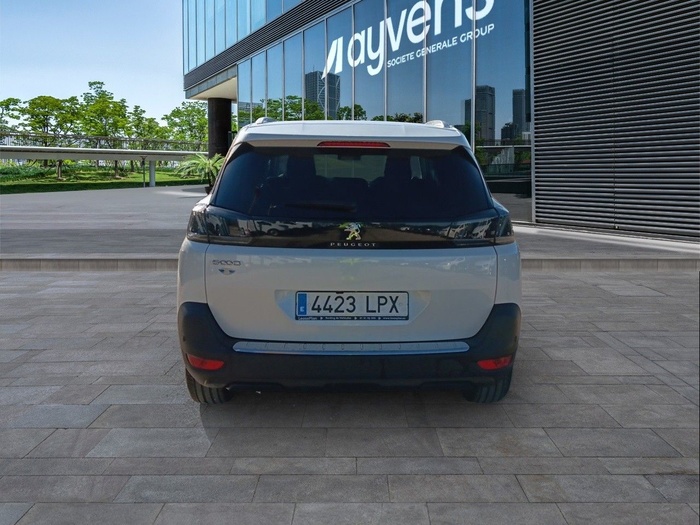 Peugeot 5008 BlueHDi 130 S&S Allure 96 kW (130 CV) Vehículo usado en Madrid Peugeot 5008 BlueHDi 130 S&S Allure 96 kW (130 CV) Vehículo usado en Madrid