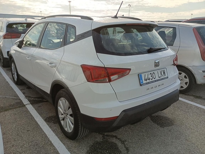SEAT Arona 1.0 TSI Style Go Eco 81 kW (110 CV) Vehículo usado en Madrid SEAT Arona 1.0 TSI Style Go Eco 81 kW (110 CV) Vehículo usado en Madrid