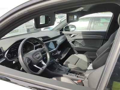 Audi Q3 Sportback Black line 35 TFSI 110 kW (150 CV) S tronic 12 Audi Q3 Sportback Black line 35 TFSI 110 kW (150 CV) S tronic 12