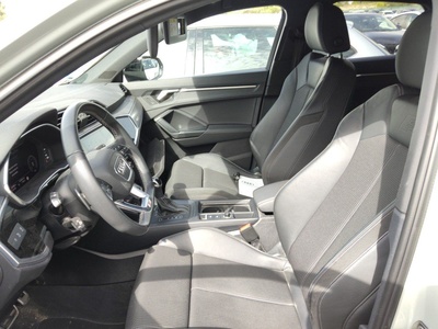 Audi Q3 Sportback Black line 35 TFSI 110 kW (150 CV) S tronic 14 Audi Q3 Sportback Black line 35 TFSI 110 kW (150 CV) S tronic 14