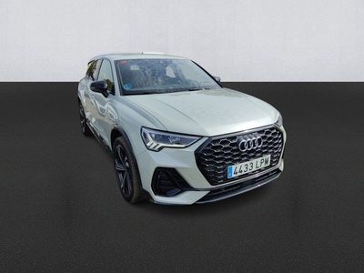 Audi Q3 Sportback Black line 35 TFSI 110 kW (150 CV) S tronic 3 Audi Q3 Sportback Black line 35 TFSI 110 kW (150 CV) S tronic 3
