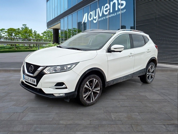 Nissan Qashqai dCi 110 N-Connecta 4x2 81 kW (110 CV) Vehículo usado en Madrid Nissan Qashqai dCi 110 N-Connecta 4x2 81 kW (110 CV) Vehículo usado en Madrid