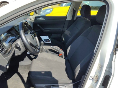 Volkswagen Polo Advance 1.0 TSI 70 kW (95 CV) 13 Volkswagen Polo Advance 1.0 TSI 70 kW (95 CV) 13