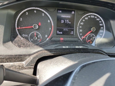 Volkswagen Polo Advance 1.0 TSI 70 kW (95 CV) 8 Volkswagen Polo Advance 1.0 TSI 70 kW (95 CV) 8