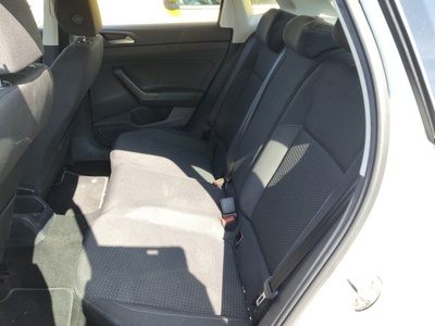 Volkswagen Polo Advance 1.0 TSI 70 kW (95 CV) 9 Volkswagen Polo Advance 1.0 TSI 70 kW (95 CV) 9