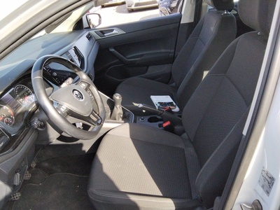 Volkswagen Polo Advance 1.0 TSI 70 kW (95 CV) 10 Volkswagen Polo Advance 1.0 TSI 70 kW (95 CV) 10
