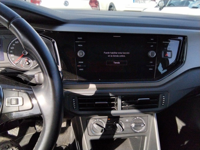 Volkswagen Polo Advance 1.0 TSI 70 kW (95 CV) Vehículo usado en Madrid Volkswagen Polo Advance 1.0 TSI 70 kW (95 CV) Vehículo usado en Madrid