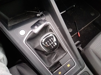 Volkswagen Golf 2.0 TDI 85 kW (115 CV) 15 Volkswagen Golf 2.0 TDI 85 kW (115 CV) 15