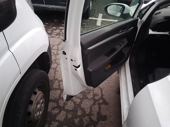 Volkswagen Golf 2.0 TDI 85 kW (115 CV) Vehículo usado en Madrid Volkswagen Golf 2.0 TDI 85 kW (115 CV) Vehículo usado en Madrid