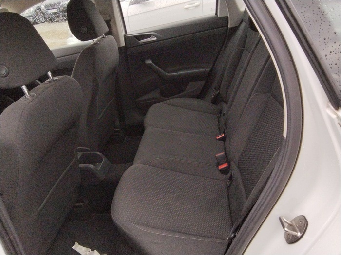 Volkswagen Polo Advance 1.0 TSI 70 kW (95 CV) Vehículo usado en Madrid Volkswagen Polo Advance 1.0 TSI 70 kW (95 CV) Vehículo usado en Madrid