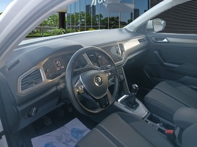 Volkswagen T-Roc Advance R-Line 1.0 TSI 81 kW (110 CV) 14 Volkswagen T-Roc Advance R-Line 1.0 TSI 81 kW (110 CV) 14
