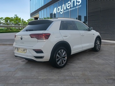 Volkswagen T-Roc Advance R-Line 1.0 TSI 81 kW (110 CV) 4 Volkswagen T-Roc Advance R-Line 1.0 TSI 81 kW (110 CV) 4