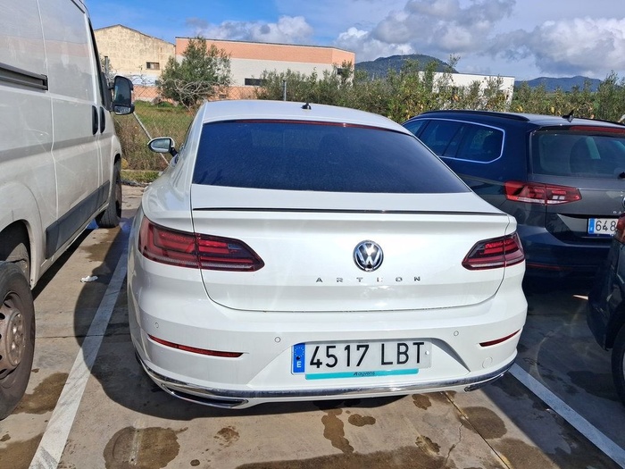 Volkswagen Arteon R-Line 2.0 TSI 140 kW (190 CV) DSG Vehículo usado en Madrid Volkswagen Arteon R-Line 2.0 TSI 140 kW (190 CV) DSG Vehículo usado en Madrid