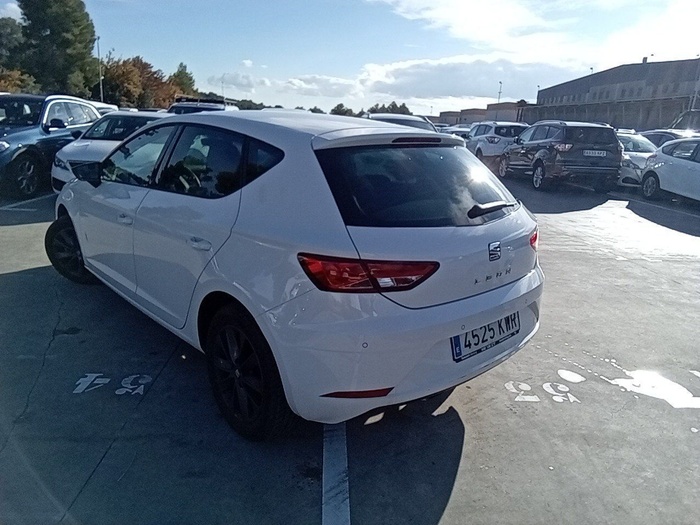 SEAT León 1.5 TSI S&S Style Visio Edition 96 kW (130 CV) Vehículo usado en Madrid SEAT León 1.5 TSI S&S Style Visio Edition 96 kW (130 CV) Vehículo usado en Madrid