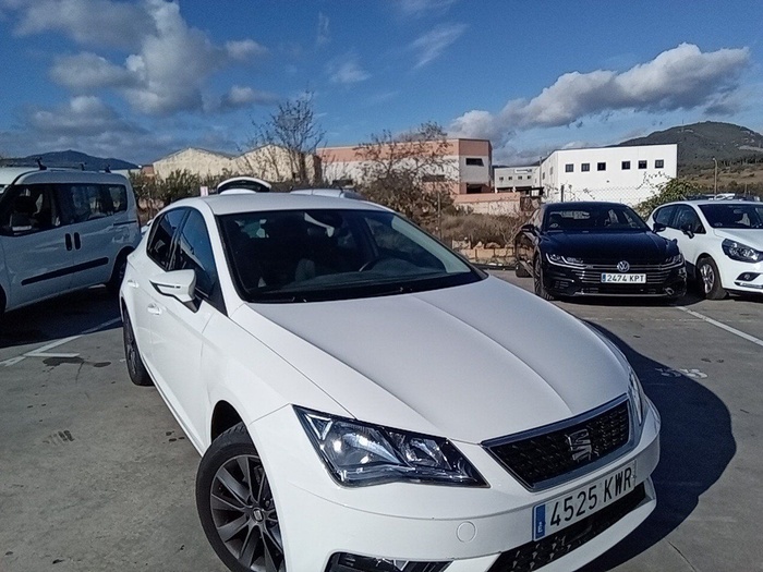 SEAT León 1.5 TSI S&S Style Visio Edition 96 kW (130 CV) Vehículo usado en Madrid SEAT León 1.5 TSI S&S Style Visio Edition 96 kW (130 CV) Vehículo usado en Madrid