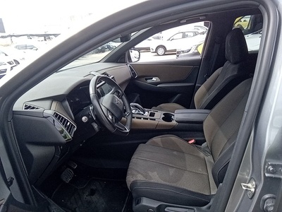 DS DS7 Crossback BlueHDi 130 DE Bastille + AT 96 kW (130 CV) 10 DS DS7 Crossback BlueHDi 130 DE Bastille + AT 96 kW (130 CV) 10