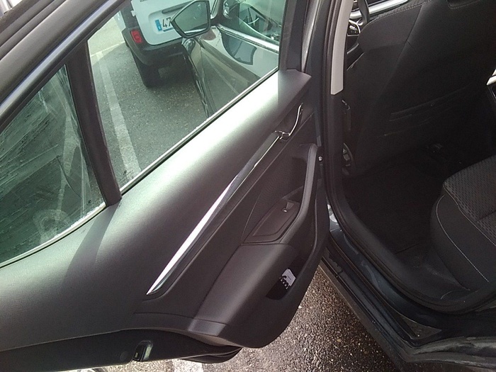 Skoda Octavia 1.5 TSI MHEV Style DSG 110 kW (150 CV) Vehículo usado en Madrid Skoda Octavia 1.5 TSI MHEV Style DSG 110 kW (150 CV) Vehículo usado en Madrid