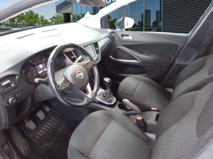 Opel Crossland 1.2 Edition 81 kW (110 CV) Vehículo usado en Madrid Opel Crossland 1.2 Edition 81 kW (110 CV) Vehículo usado en Madrid