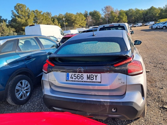 Citroen C4 BlueHDi 110 S&S Live Pack 81 kW (110 CV) Vehículo usado en Madrid Citroen C4 BlueHDi 110 S&S Live Pack 81 kW (110 CV) Vehículo usado en Madrid