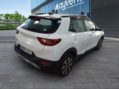 Kia Stonic 1.0 T-GDi MHEV Drive iMT 88 kW (120 CV) 4 Kia Stonic 1.0 T-GDi MHEV Drive iMT 88 kW (120 CV) 4